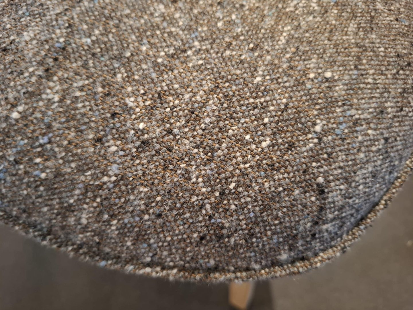 1000043629