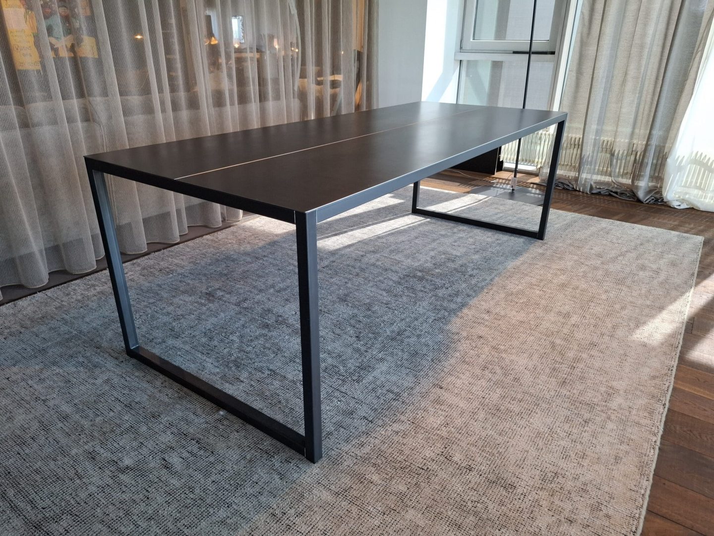 1000049659