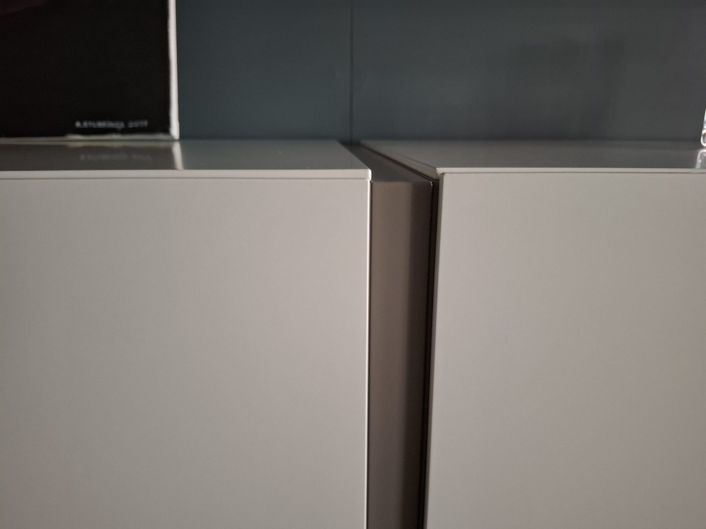 1000052884